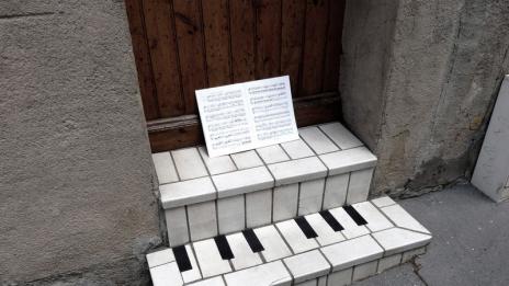 Погледът на OakOak върху улицата