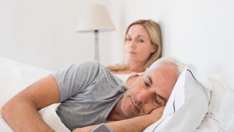 Защо жененото ви гадже не напуска съпругата си?