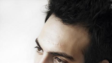 Турската звезда  Бура Гюлсой с профилна снимка във Facebook, правена от българин