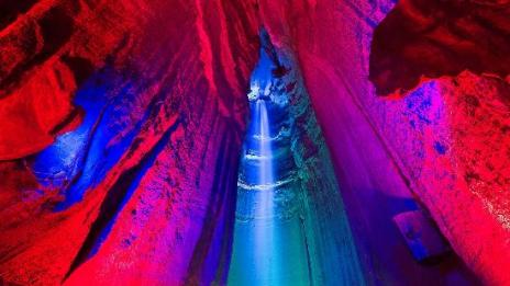 Подземният водопад на Тенеси