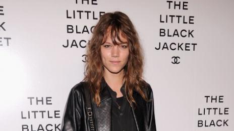 Детайлите в красотата на Фрея Бека Ериксен