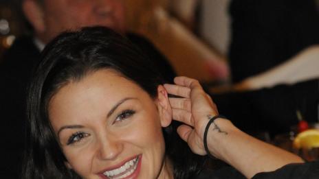 Диляна Попова отново е сама