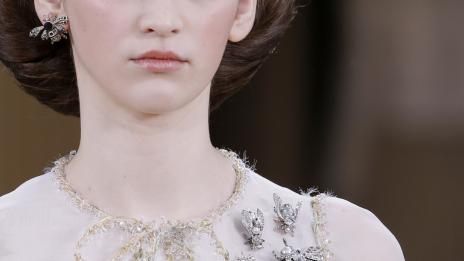 Устните ви са напукани? Причини и лечение