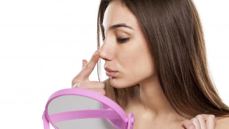 Няколко трика с грим за по-тънък нос