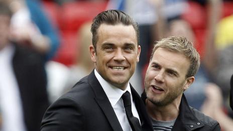 Гари Барлоу чака четвърто дете