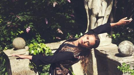 Алисия Викандер – новият секссимвол на Холивуд