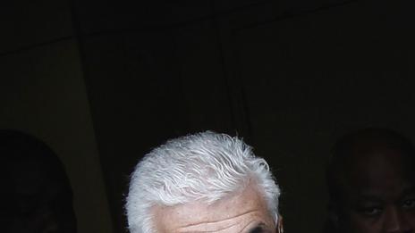 Бащата на Ейми Уайнхаус иска 10 милиона лири от Гага