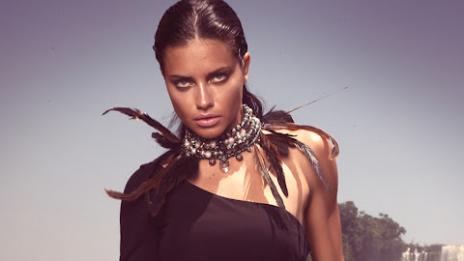 Превземи пустошта с Адриана Лима (видео)