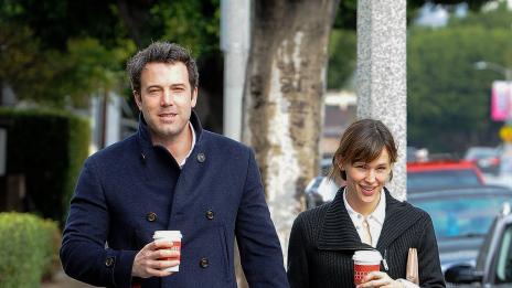 Бен и Джен на нокти заради децата