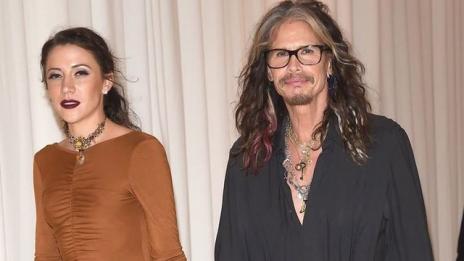 Стивън Тайлър влюбен в 28-годишна