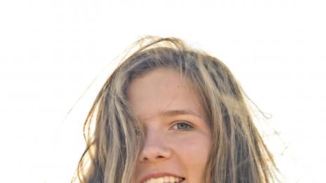 Защо косата променя сама цвета си?