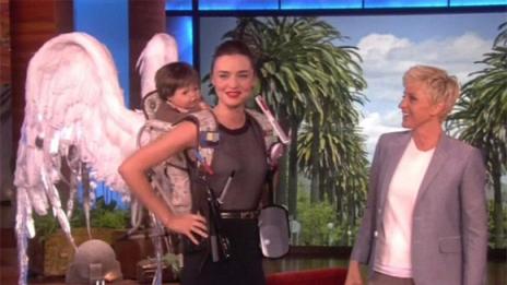 Миранда Кер ще остави Флин да разпери крила