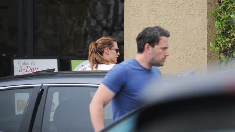 Дженифър Гарнър и Бен Афлек се мъчат да останат приятели