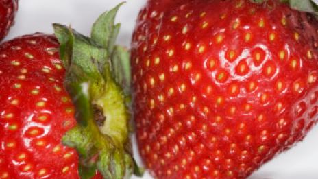 Маска за коса с ягоди