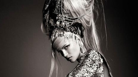 Съвременна туземка