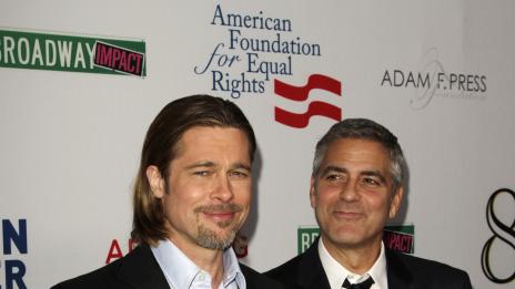 Брад Пит ще бъде кум на Джордж Клуни?