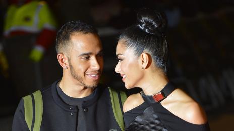 Никол и Люис официално се събират