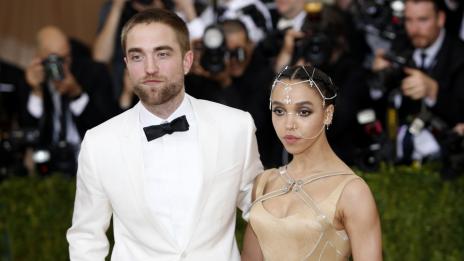 Робърт Патинсън и FKA Twigs се разделиха