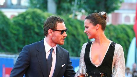 Алисия Викандер и Майкъл Фасбендър стягат сватба