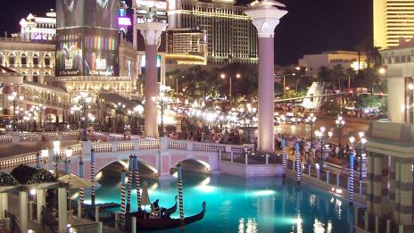 Италианска романтика в хазартна обстановка