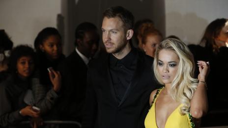 Калвин Харис зарязал Рита Ора чрез Twitter