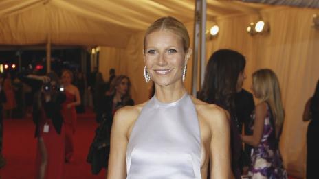 Гуинет Полтроу се появи по-бляскава от всякога