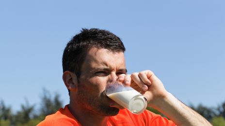 Млечните продукти могат да лишат мъжете от наследници