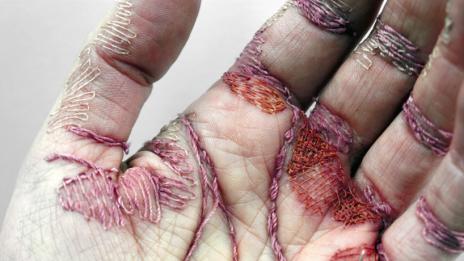 Да използваш собствената си кожа като платно