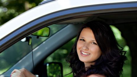 Дебелите хора рискуват живота си повече зад волана