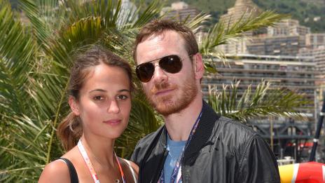 Майкъл Фасбендер и Алисия Викандер се разделиха