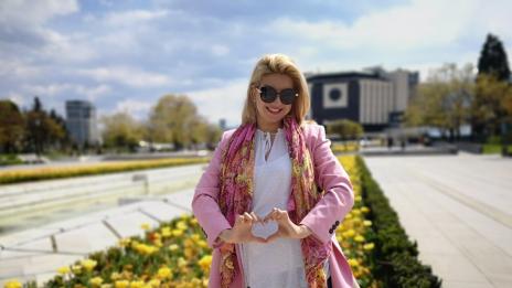 Блага вест: Йоана Драгнева роди момиче