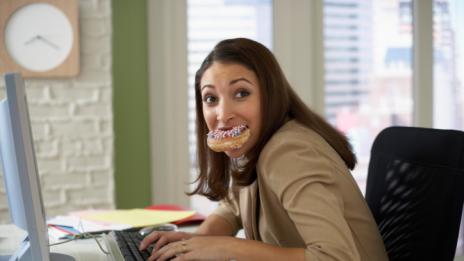 Когато сме под стрес горим с по 100 калории по-малко