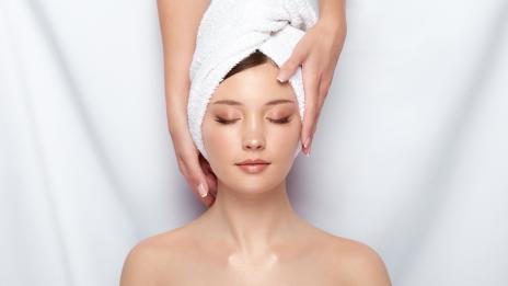Антиоксидантна терапия за лице – кои са предимствата й?