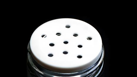 Сега пък солта не била вредна, а полезна...