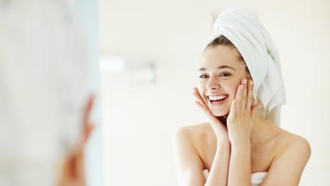 Трябва ли да сменяме продуктите за грижа за кожата?