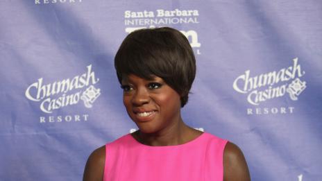 H&M Conscious пуска ексклузивна бляскава колекция