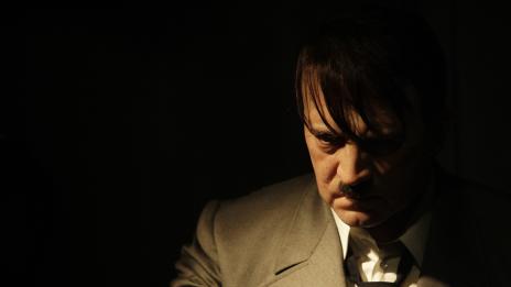 Изкараха на търг чаршафите на Хитлер