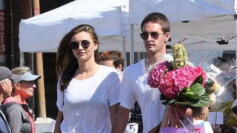 Миранда Кер вече не крие новия си приятел