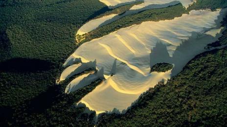 Пясъците атакуват на остров Фрейзър