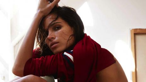 С Раика Оливейра става още по-горещо