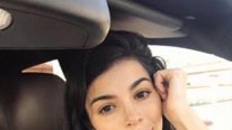 Хванаха Мегз без книжка, удари друга кола