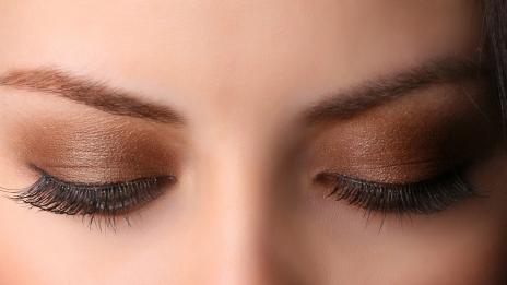 Шоколадът прави кожата млада, а лещата я състарява