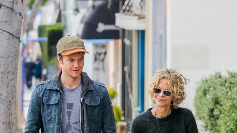 Мег Райън с мъжа до нея – синът ѝ Джак Куейд