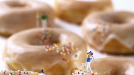 Забавни миниатюрни сцени с храна