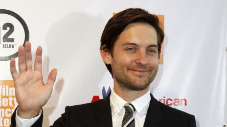 Тоби Магуайър върнал печалба от незаконен покер