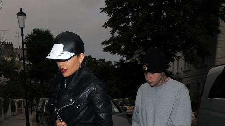 Рита Ора излиза със сина на Томи Хилфигър