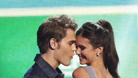 Нина Добрев и Пол Уесли се... мразели