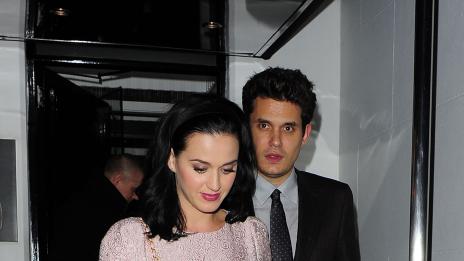 Кейти Пери пред годеж?