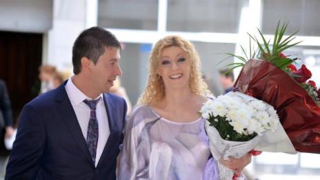 Ина Ананиева се омъжи, чака второ дете през юли