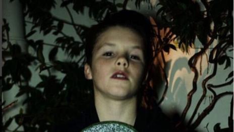 Малкият син на Дейвид и Виктория – новият Бийбър?